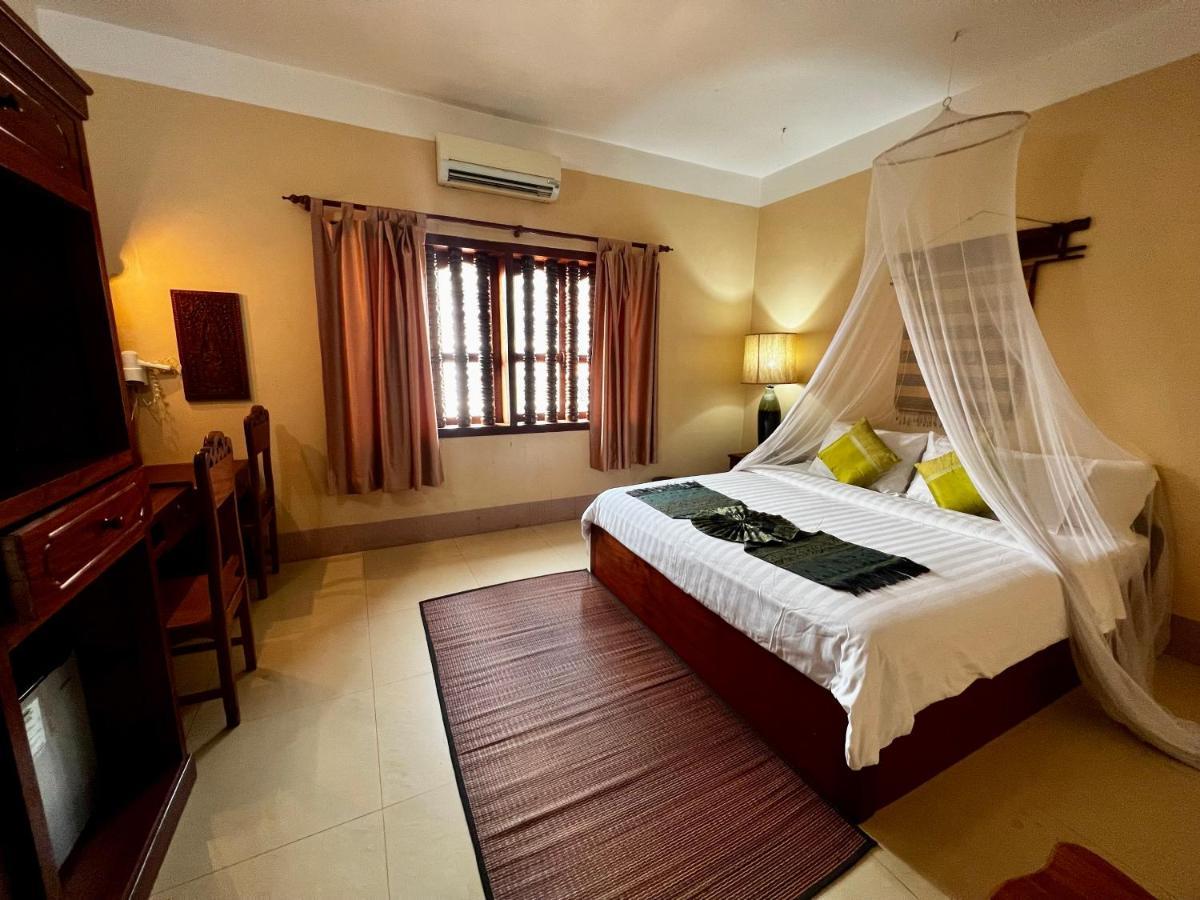 Shining Angkor Apartment Hotel Сиемрип Экстерьер фото